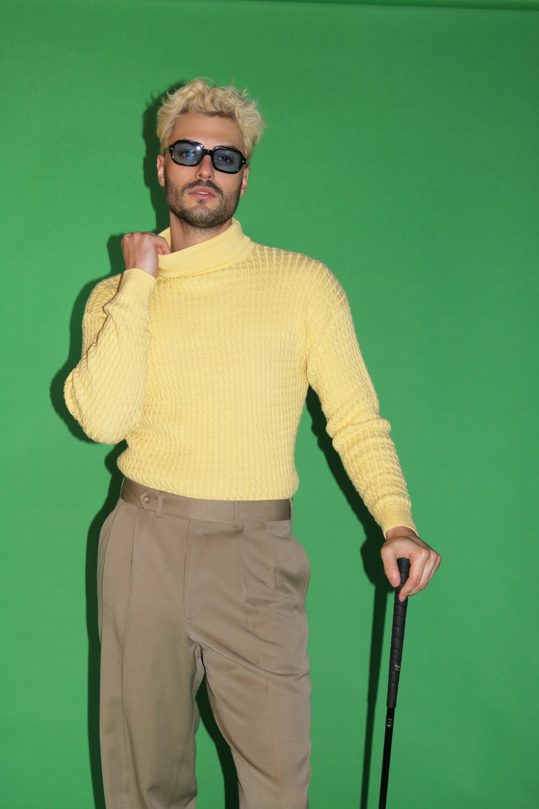 [ VINTAGE ] 1980'S PASTEL YELLOW COUNTRY CABLEKNIT TURTLENECK